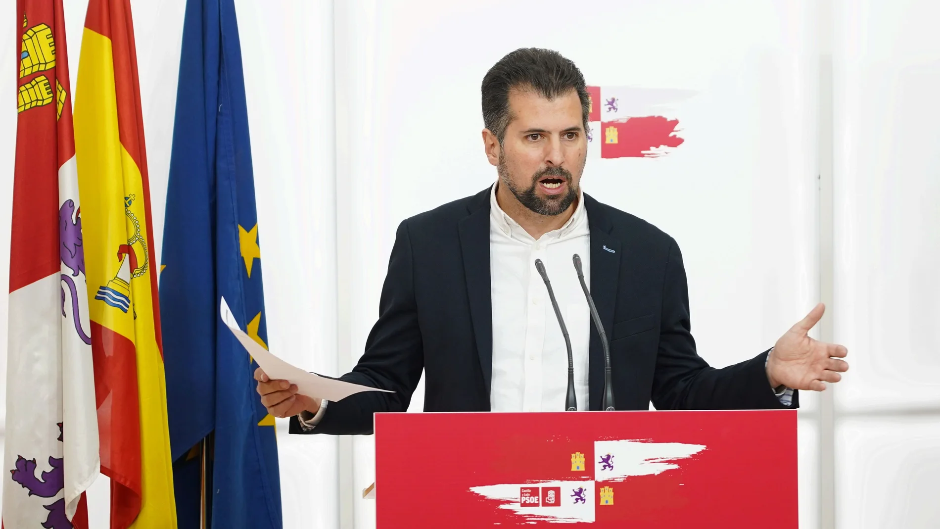 El secretario general del PSOECyL, Luis Tudanca, analiza diversos asuntos de actualidad informativa de Castilla y León