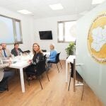 La delegada del Gobierno en Castilla y León, Virginia Barcones, acude a la sede de la Asociación de Víctimas del Terrorismo de Castilla y León, para mantener un encuentro con el presidente de la asociación, Sebastián Nogales, y otros miembros del equipo directivo