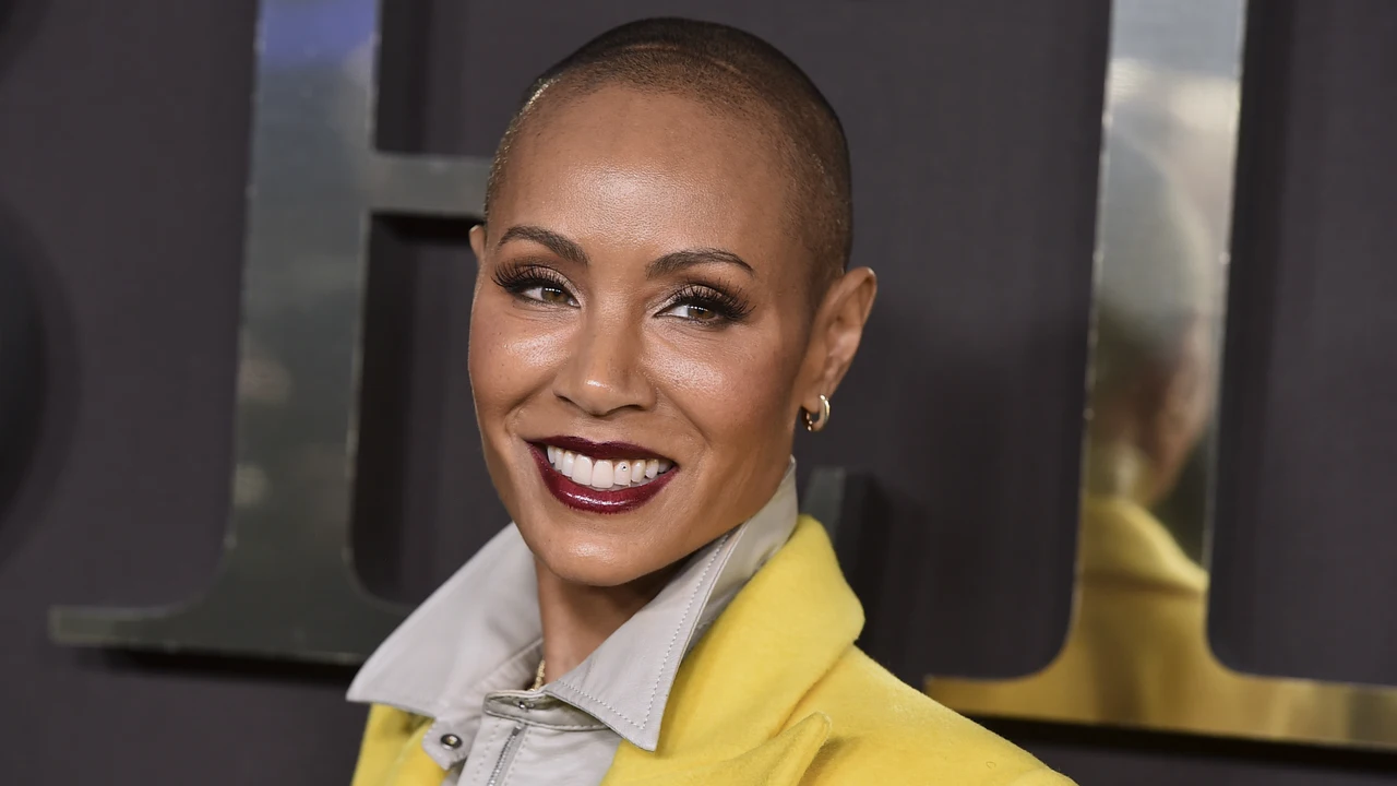 Glorioso mecanógrafo esposas Alopecia femenina: qué es y cuáles son los mejores tratamiento para frenar  la caída según los expertos en cabello