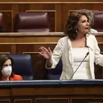 La ministra de Hacienda, María Jesús Montero, durante una sesión de control en el Congreso de los Diputados