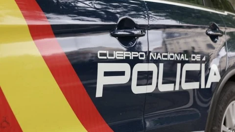 Coche patrulla de la Policía Nacional de León
