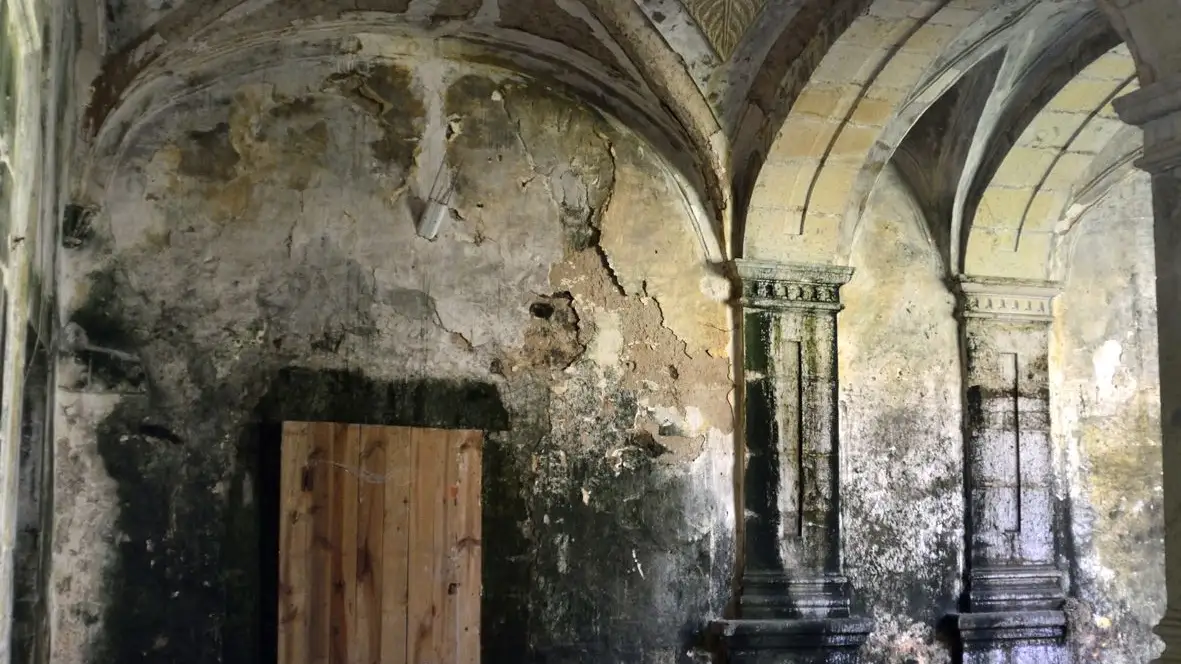 El Monstaerio de San Salvador de Cornellana, en Asturias