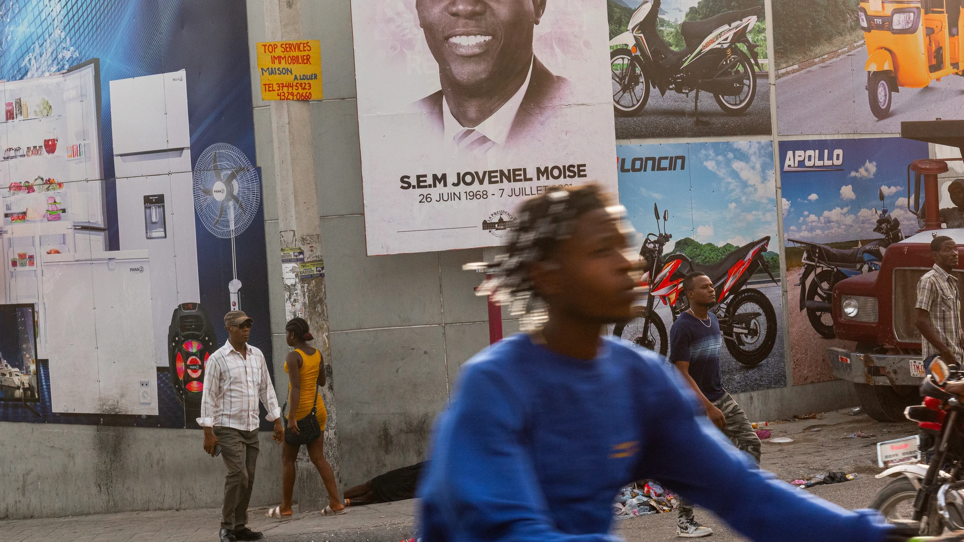 Un cartel del presidente asesinado Jovenel Moise, en Puerto Príncipe (Haití)