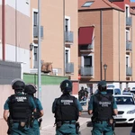 El presunto asesino de un varón en Santovenia de Pisuerga (Valladolid) se atrinchera en su domicilio