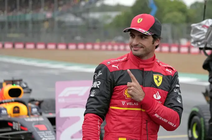 Carlos Sainz consigue su primera “pole” en la Fórmula 1