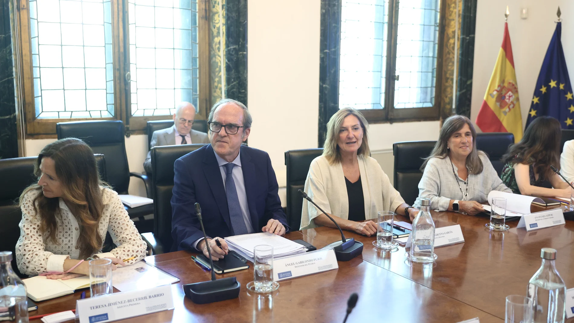 El Defensor del Pueblo, Ángel Gabilondo, presidió ayer la primera reunión de la comisión que investigará los abusos eclesiales