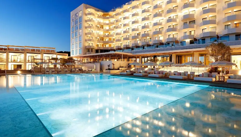 TRS Ibiza, vista del hotel.