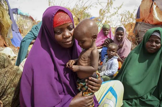La hambruna prosigue su inexorable avance en Somalia