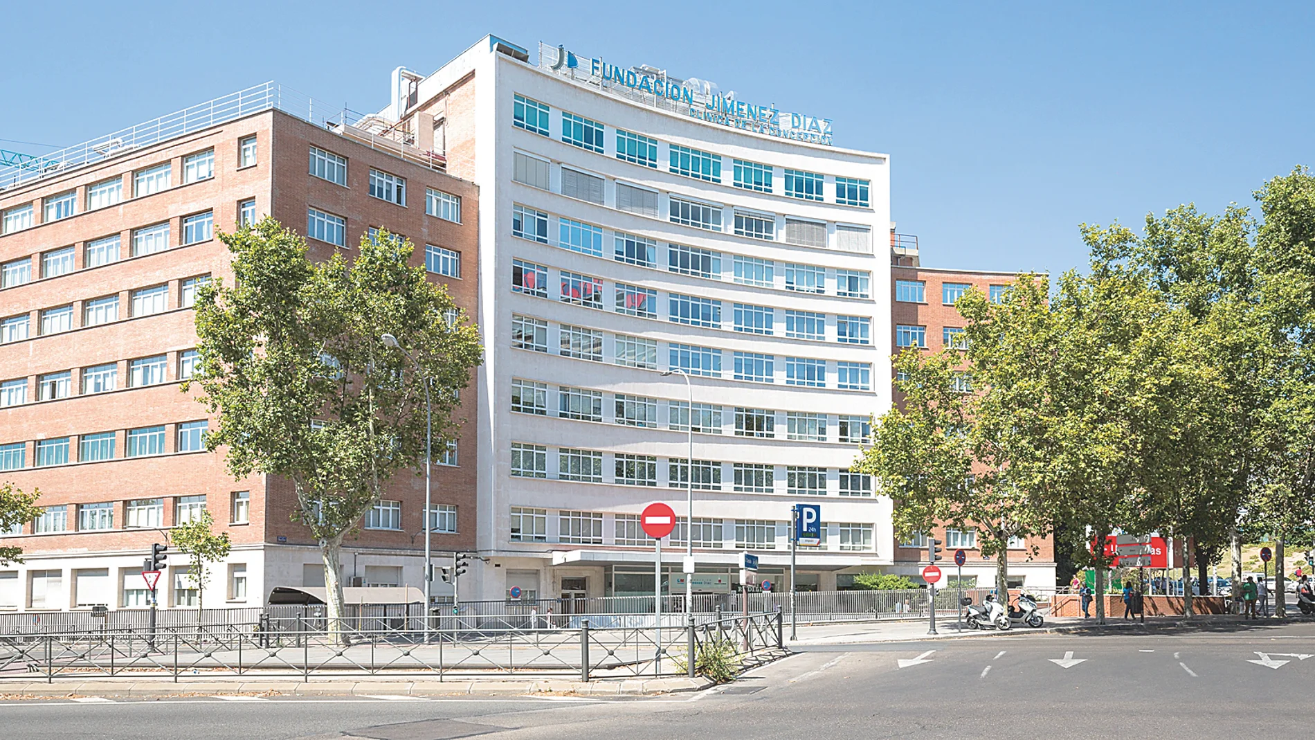Fachada del Hospital Universitario Fundación Jiménez Díaz de Madrid