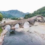 Las precipitaciones han caído hasta un 45% en Italia, provocando que el río Serchio, en la Toscana, quede prácticamente seco