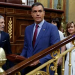 El presidente del Gobierno, Pedro Sánchez, junto al ministro del Interior, Fernando Grande-Marlaska