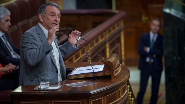 El hasta ahora secretario de Estado de Derechos Sociales, Enrique Santiago, en el Congreso de los Diputados