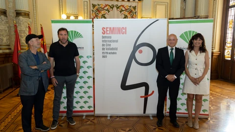 Javier Angulo, Óscar Puente, Fernando Ríos y Ana Redondo tras renovar el acuerdo de colaboración