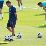 Xavi, en un entrenamiento con el Barcelona