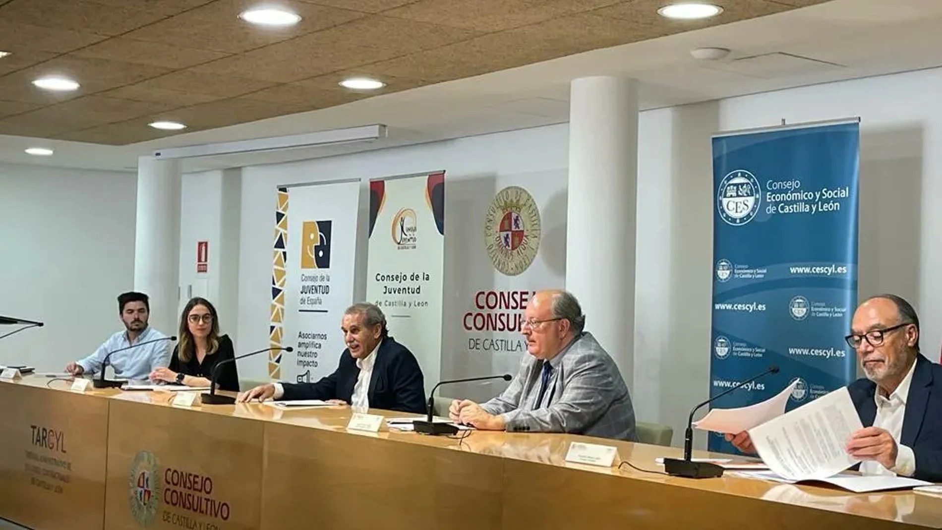 Presentación en la sede del Consejo Consultivo del informe del Observatorio de Emancipación en Castilla y León