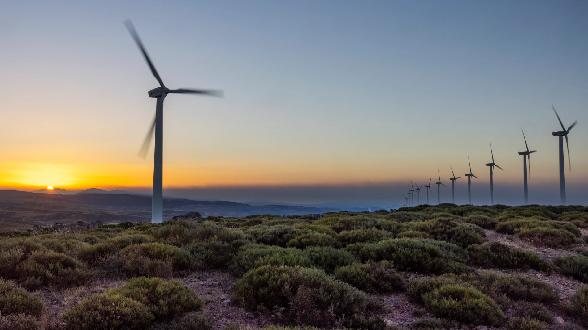 La localidad abulense de Navas del Marqués acogerá una planta de generación de energía eólica y de ensamblaje de turbinas eólicas que construirá la empresa Envision