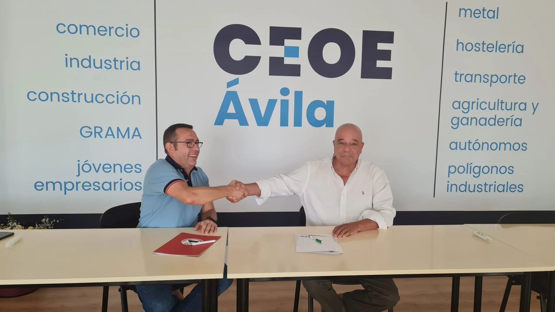 Carne de Ávila y la Federación Abulense de Hostelería firman un convenio para activar vías de colaboración y promoción