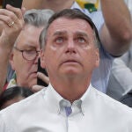El presidente de Brasil, Jair Bolsonaro, llora durante la convención nacional del Partido Liberal, hoy, en el Maracanãzinho de Río de Janeiro
