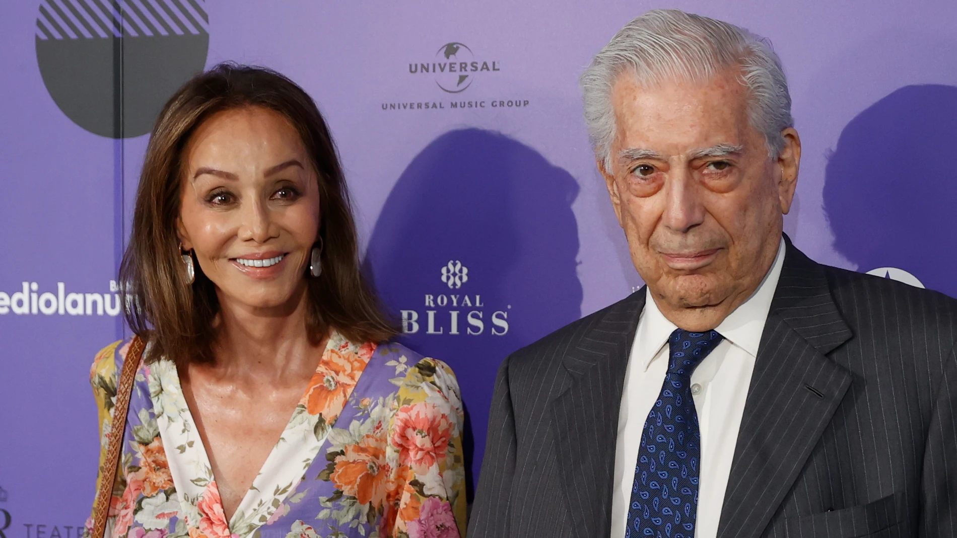 Isabel Preysler y Mario Vargas Llosa en el Teatro Real de Madrid