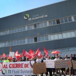 Protesta a las puertas de la fábrica TI Fluid Systems