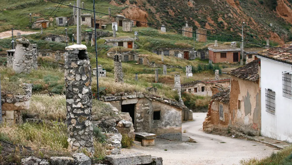 Conjunto arquitectónico de bodegas subterráneas de Baltanás (Palencia)