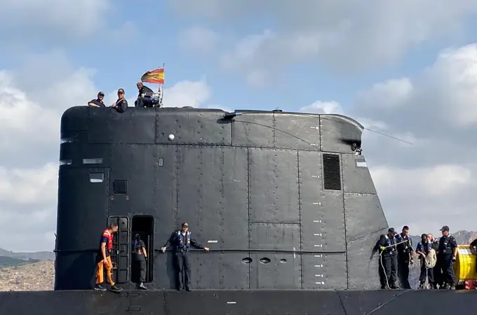 El submarino español Galerna vuelve a sumergirse tras una puesta a punto de casi cinco años 