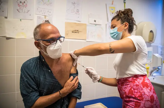 Madrid empezó el viernes a dividir en cinco dosis la vacuna de viruela símica