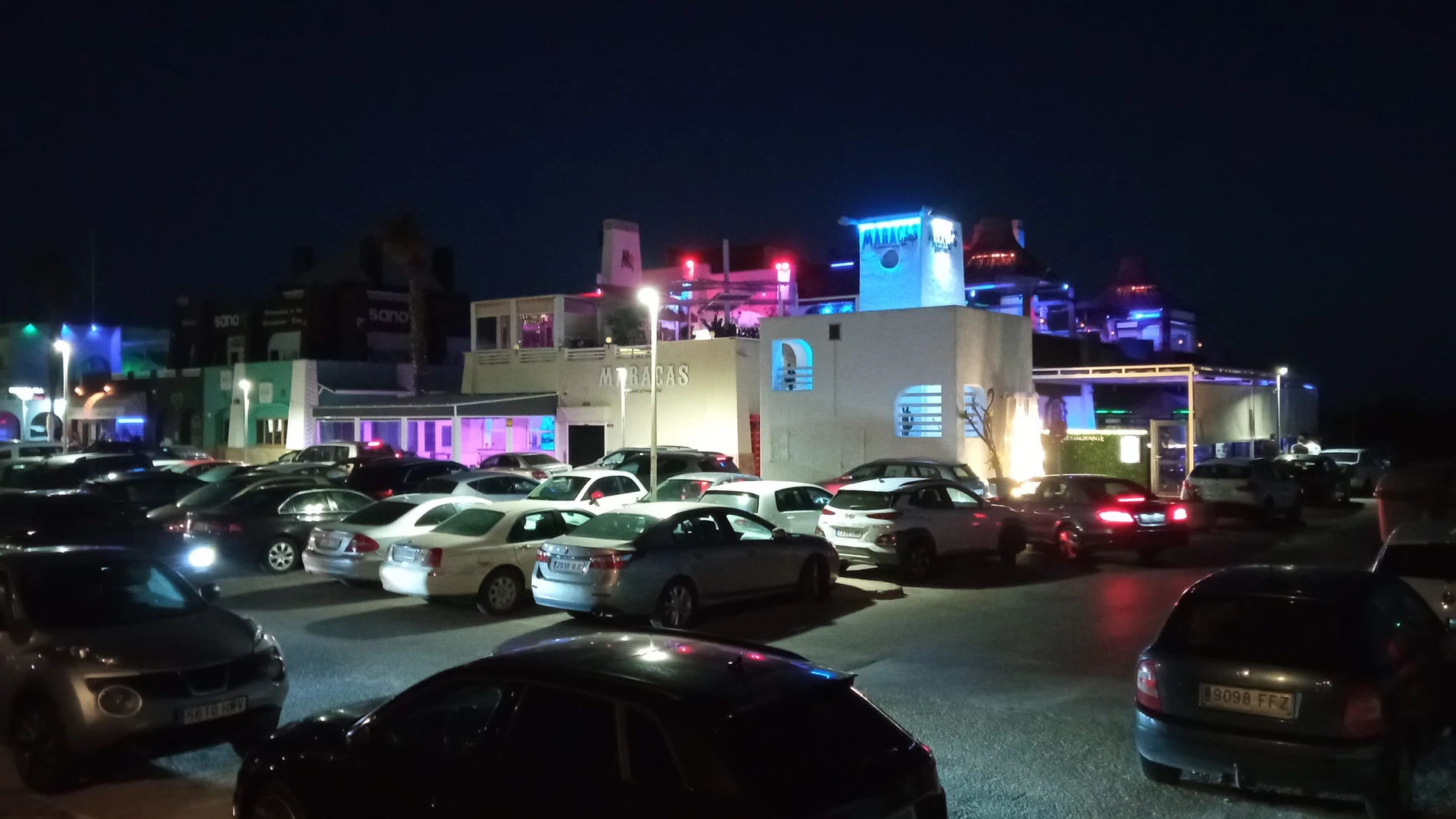 Complejo pubs, discotecas y ocio nocturno en la playa de Almerimar en El Ejido (Almería). EUROPA PRESS (Foto de ARCHIVO)
