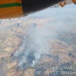 Vista aérea del incendio de Jódar. INFOCA