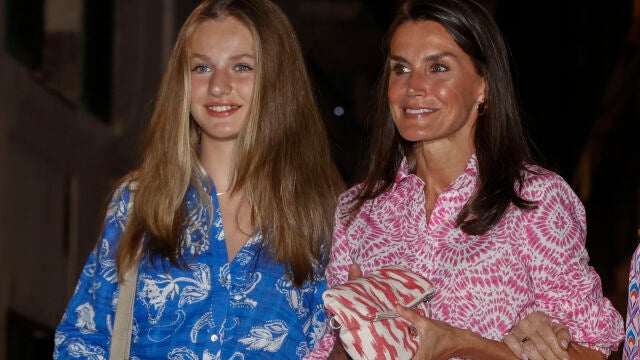 La princesa Leonor y la Reina Letizia 