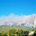 Incendio en Santa Cruz del Valle (Ávila) visto desde Pedro Bernardo