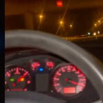 Salpicadero de un coche infractor de velocidad