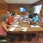 Reunión del consejero Suárez-Quiñones con los sindicatos y la CEOE en el marco del Diálogo Social en materia de incendios forestales