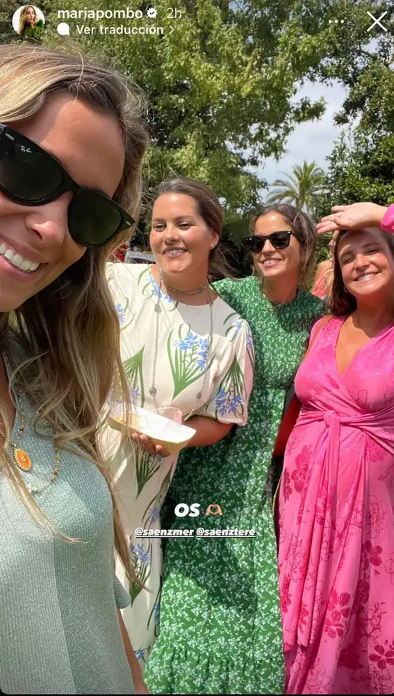 María Pombo y su familia con vestidos de Zara.