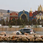 Imagen tomada desde el exterior del recinto del escenario principal del Festival Medusa de Cullera (Valencia).