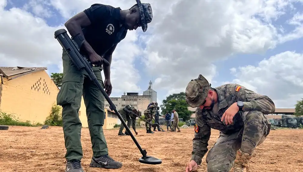 Militares españoles instruyen a las Fuerzas Armadas de Senegal