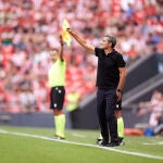 Valverde da instrucciones durante el partido ante el Mallorca