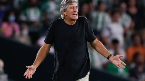 El entrenador del Real Betis, Manuel Pellegrini