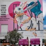 Un mural contra el testeo de cosméticos en animales. DOVE 19/08/2022