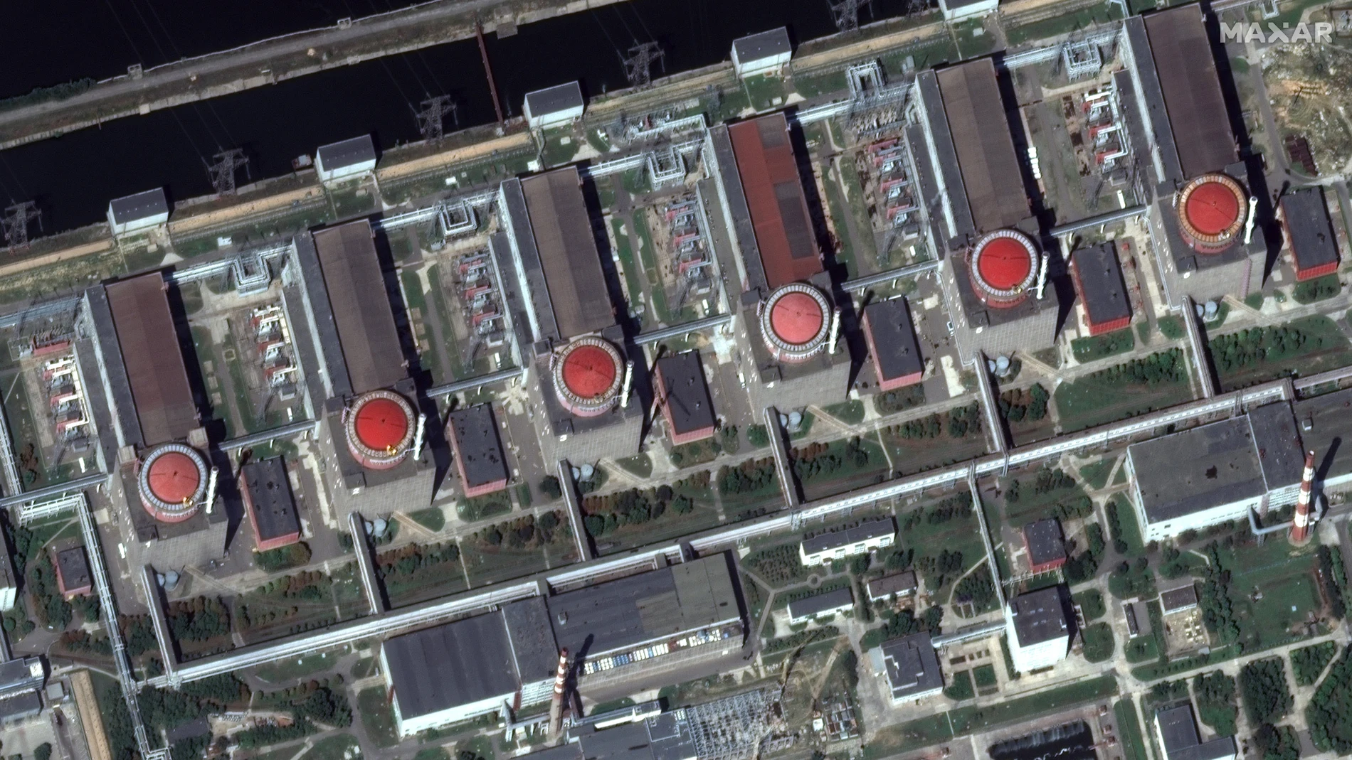 Imagen satelital de los seis reactores de Zaporiyia