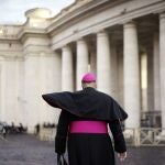 Francisco ha establecido que la gestión de activos financieros recaiga en exclusiva en el Banco vaticano