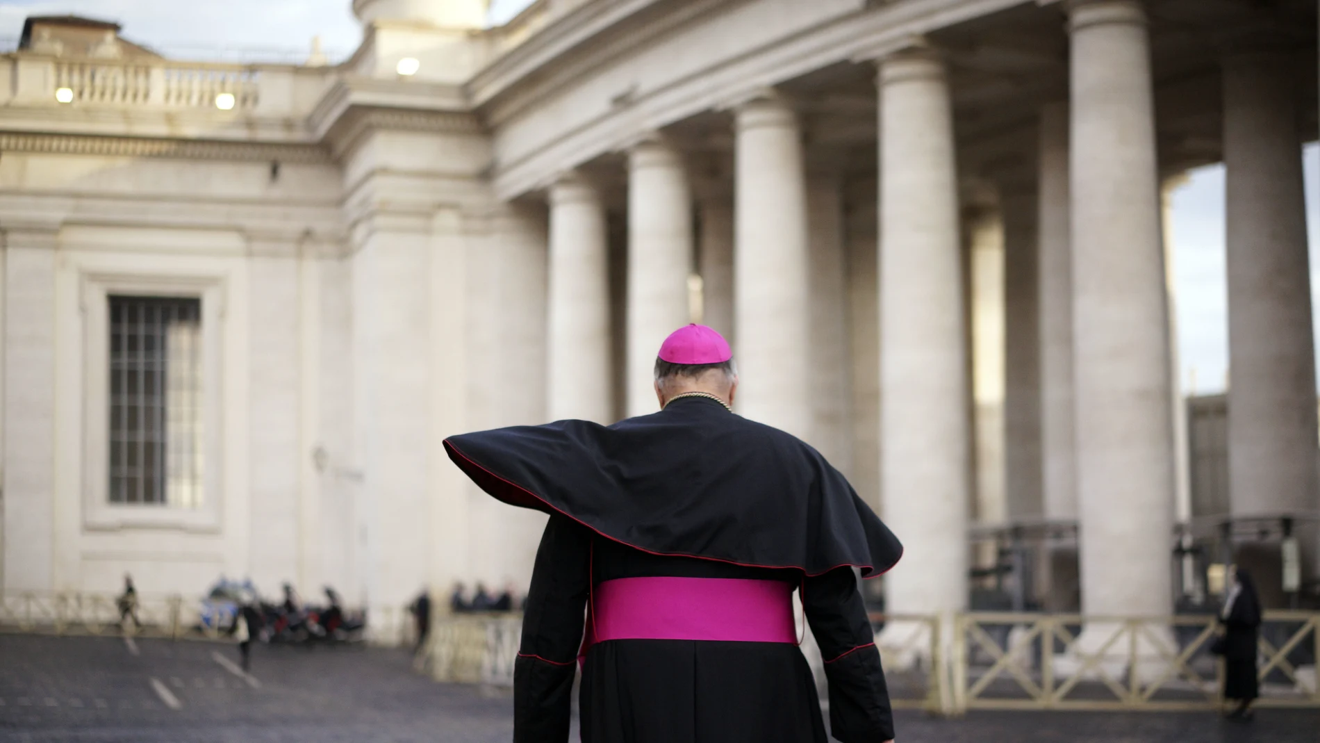 Francisco ha establecido que la gestión de activos financieros recaiga en exclusiva en el Banco vaticano
