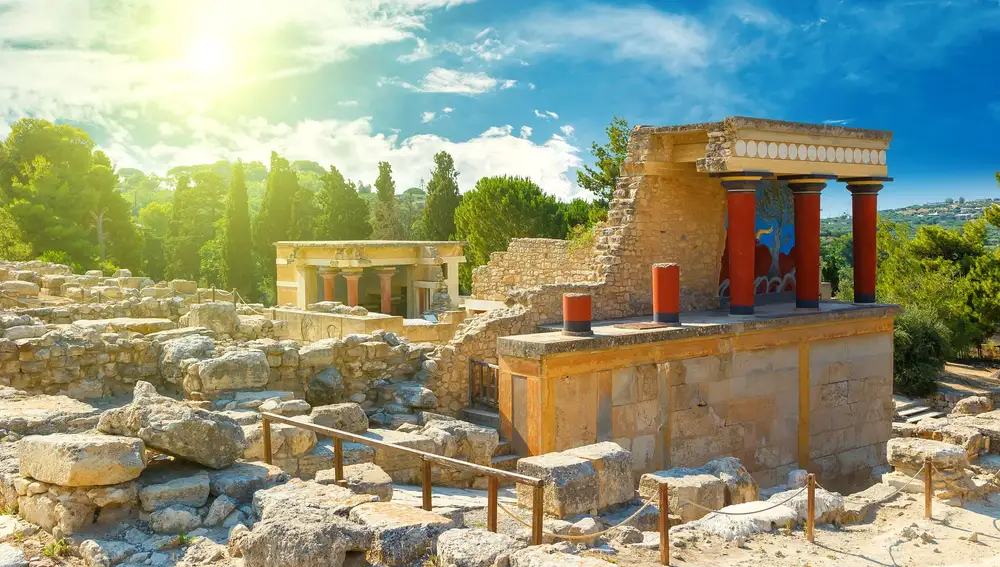 El Palacio de Cnosos, en Creta, fue destruido por el fuego
