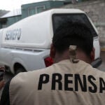 Un grupo de periodistas acude al lugar donde fue asesinado el periodista Fredy Román Román en el municipio de Chilpancingo, estado de Guerrero (México).