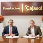 Antonio Pulido y Antonio Conde, en la firma del acuerdo de colaboración