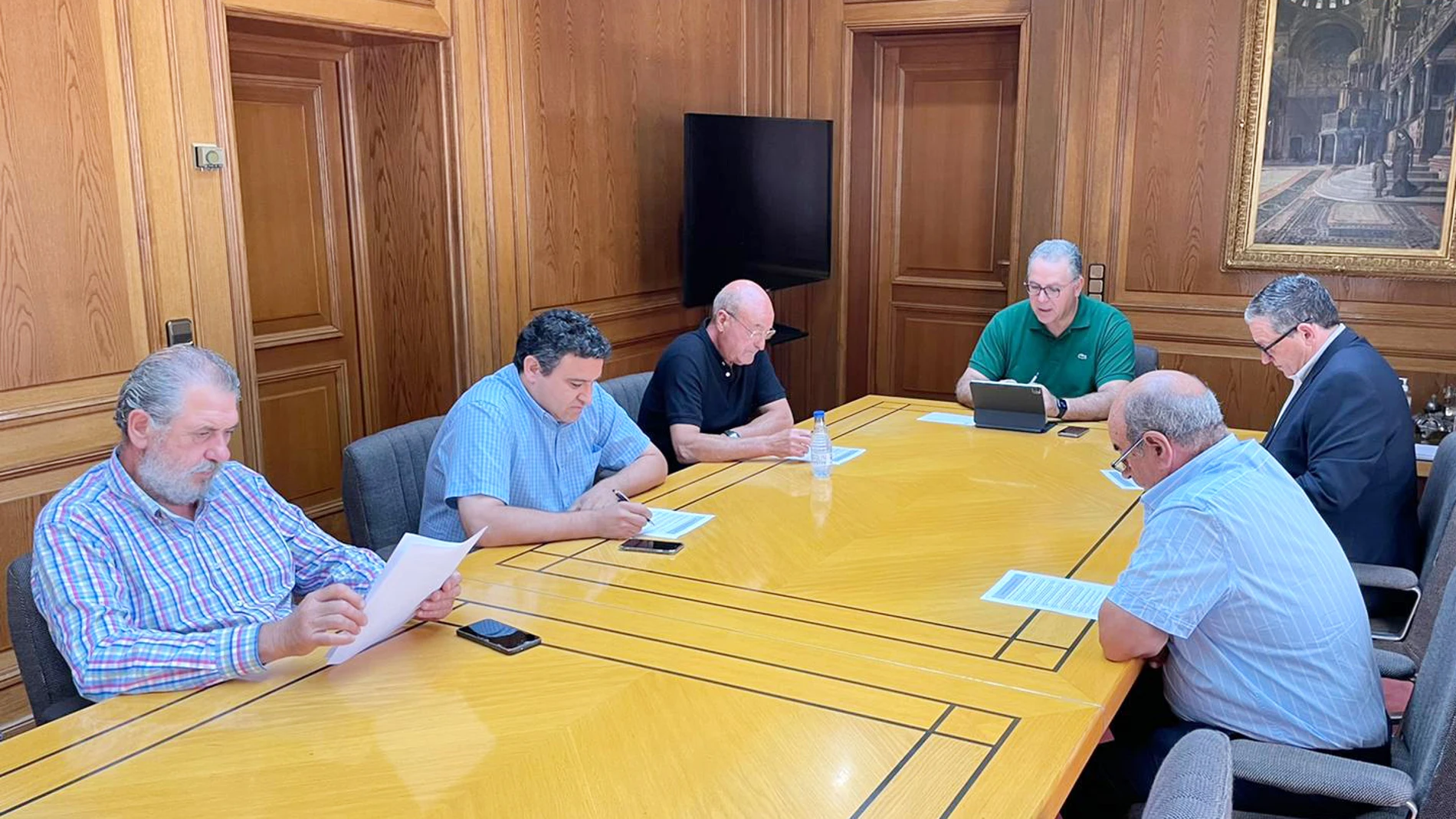 Junta de Gobierno de la Diputación de Zamora, presidida por el vicepresidente segundo de la Institución Provincial y presidente en funciones, Jesús María Prada Saavedra