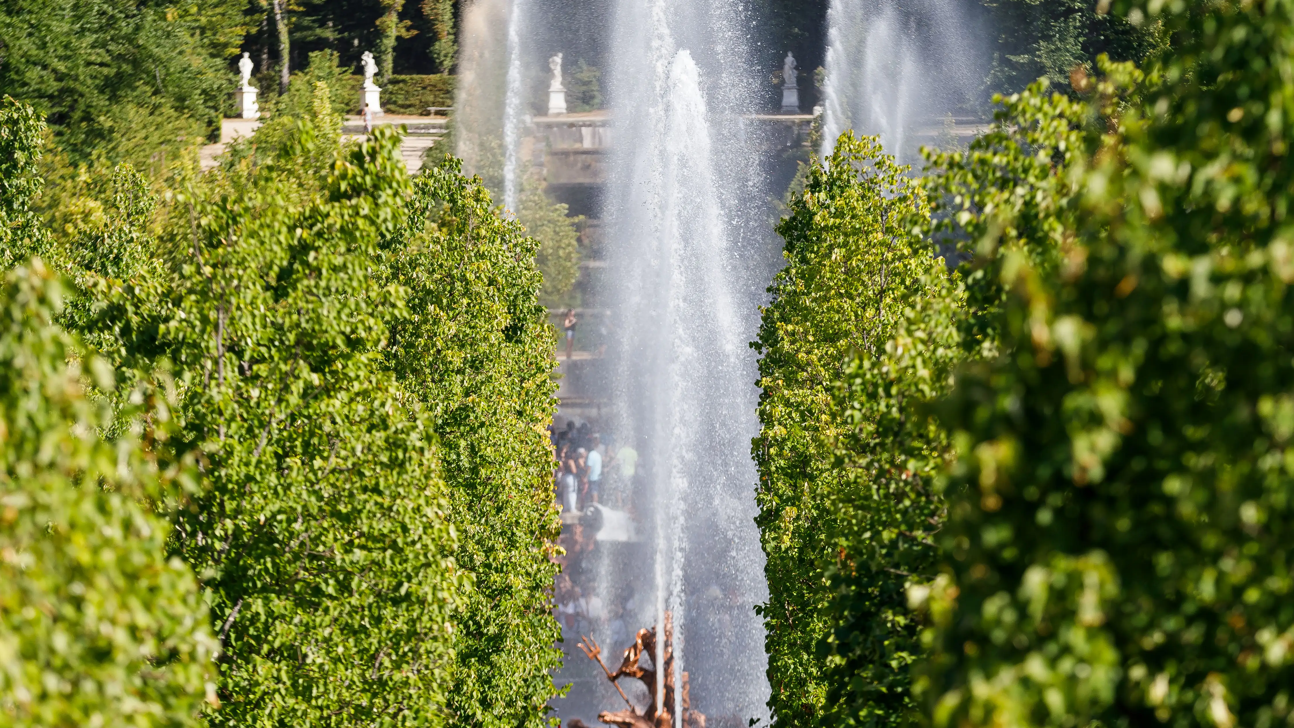 Patrimonio Nacional adapta por la sequía el encendido extraordinario por San Luis de las fuentes del Palacio Real de La Granja de San Ildefonso con los juegos de agua de cuatro conjuntos monumentales