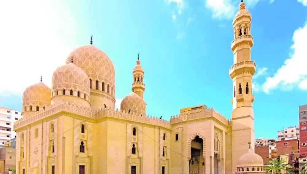 Mezquita construida en honor de &quot;Al Mursi&quot; en Alejandría