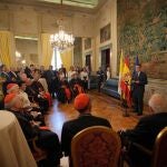 El ministro Félix Bolaños, ayer, en la Embajada de España ante la Santa Sede, con la cúpula eclesial española