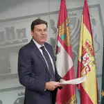 El portavoz de la Junta, Carlos Fernández Carriedo, momentos antes de atender a la prensa tras el Consejo de Gobierno